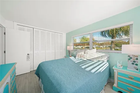 632 Shore Drive Largo FL 33771