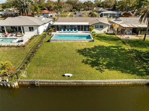 632 Shore Drive Largo FL 33771