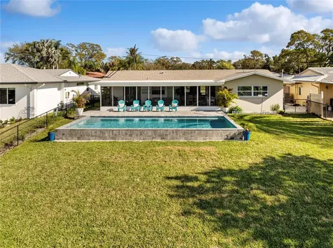 632 Shore Drive Largo FL 33771