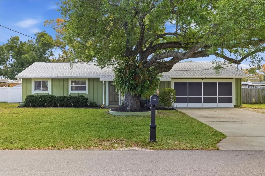10776 124th Avenue N Seminole FL 33778
