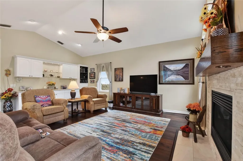 858 Hanover Way Lakeland FL 33813
