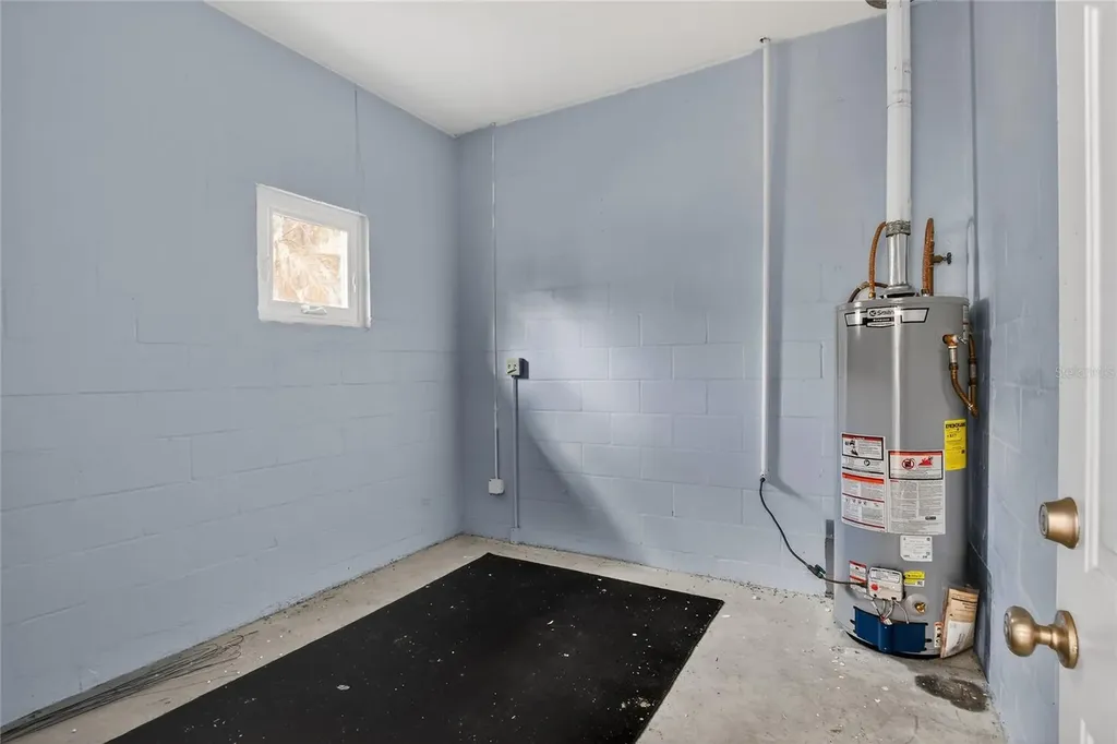 858 Hanover Way Lakeland FL 33813