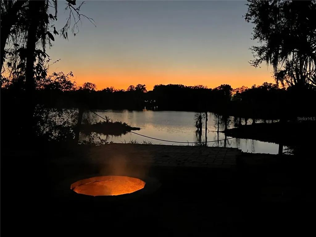 858 Hanover Way Lakeland FL 33813