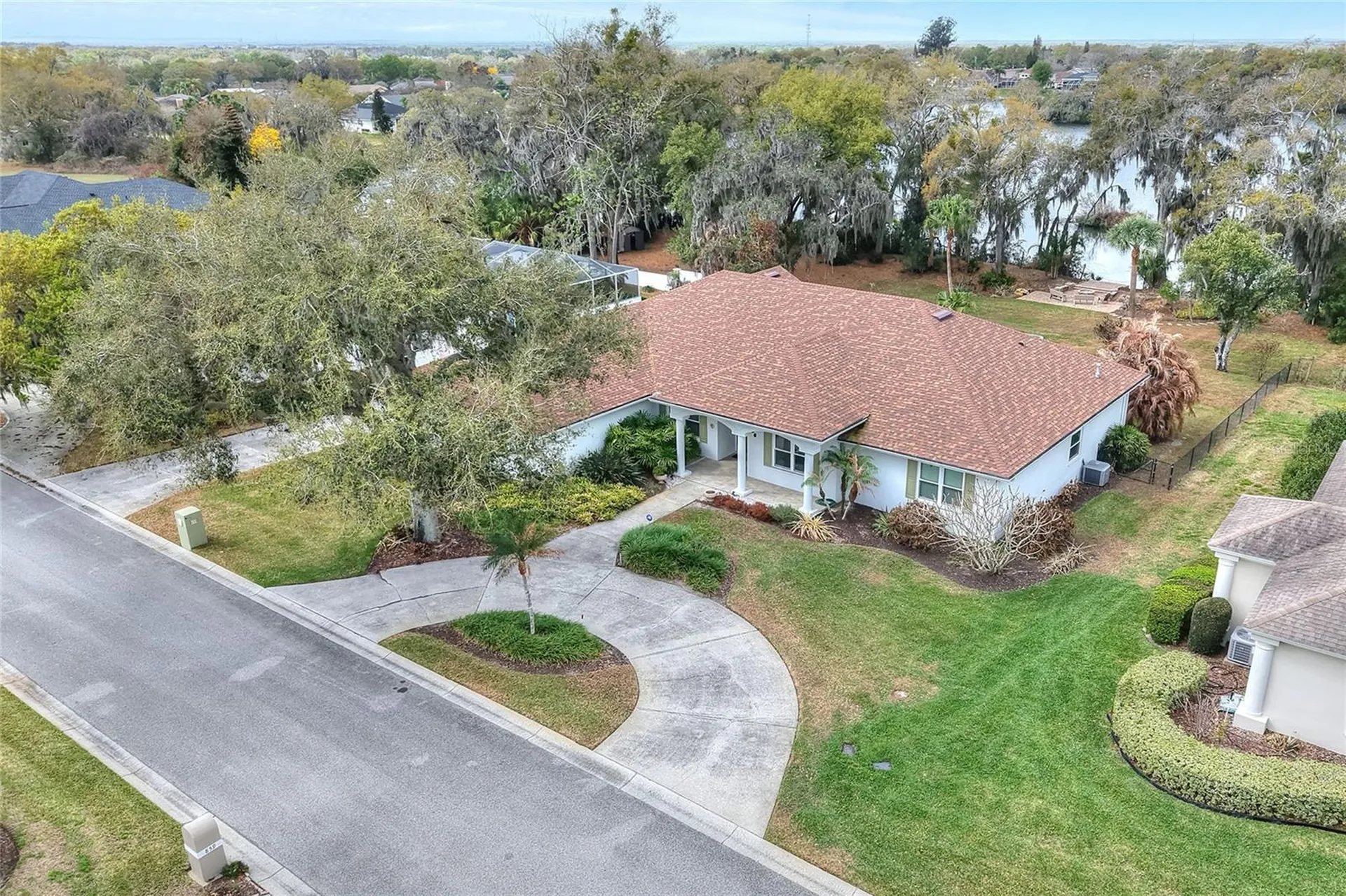 858 Hanover Way Lakeland FL 33813
