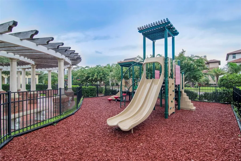 6013 Bowen Daniel Drive Tampa FL 33616