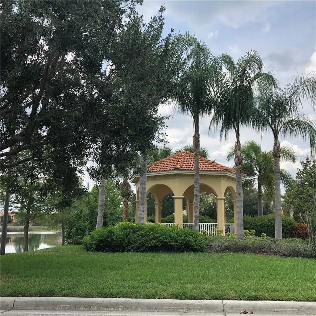 3770 82nd Avenue Circle E Sarasota FL 34243