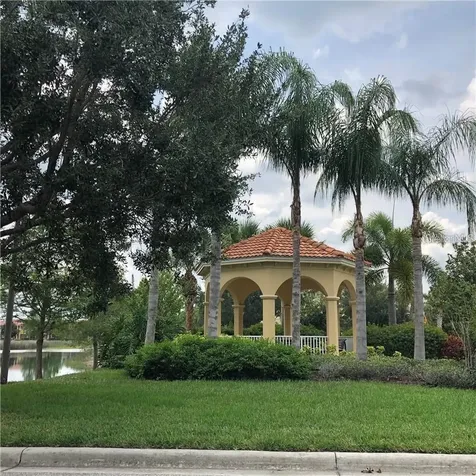 3770 82nd Avenue Circle E Sarasota FL 34243