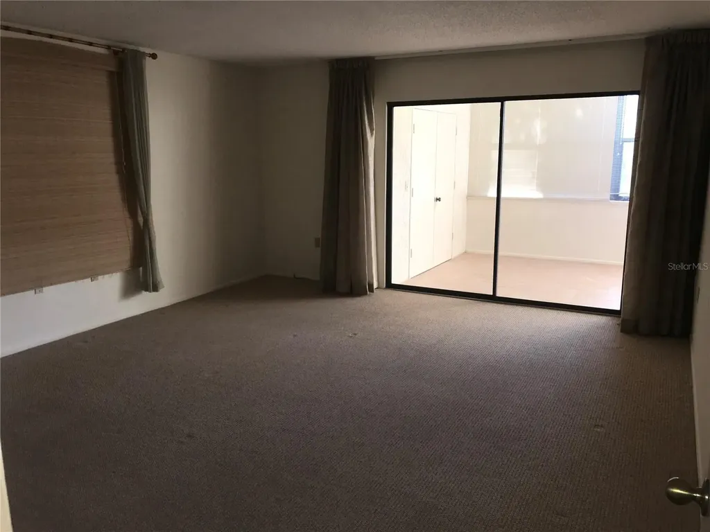 452 Palm Tree Drive Bradenton FL 34210