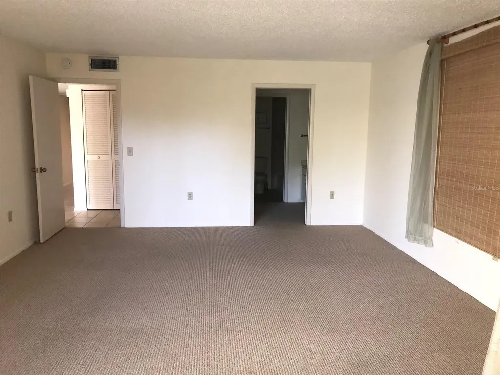 452 Palm Tree Drive Bradenton FL 34210
