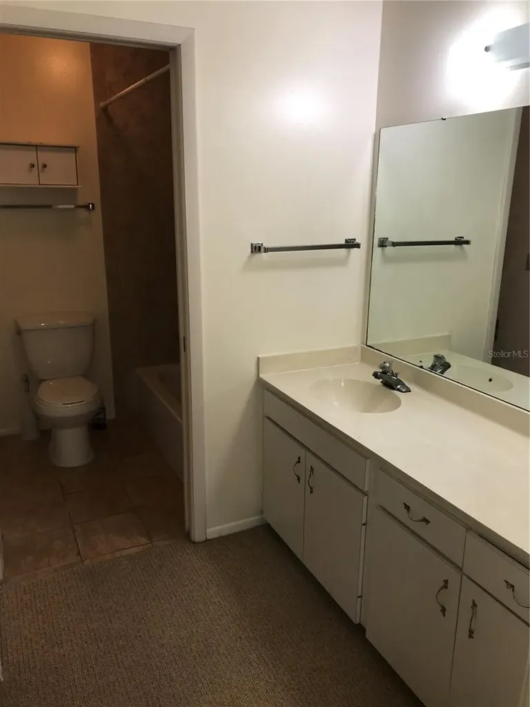 452 Palm Tree Drive Bradenton FL 34210