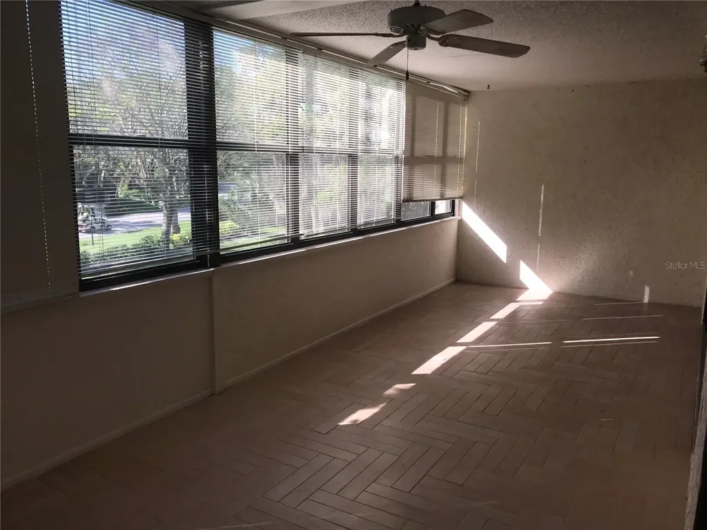 452 Palm Tree Drive Bradenton FL 34210