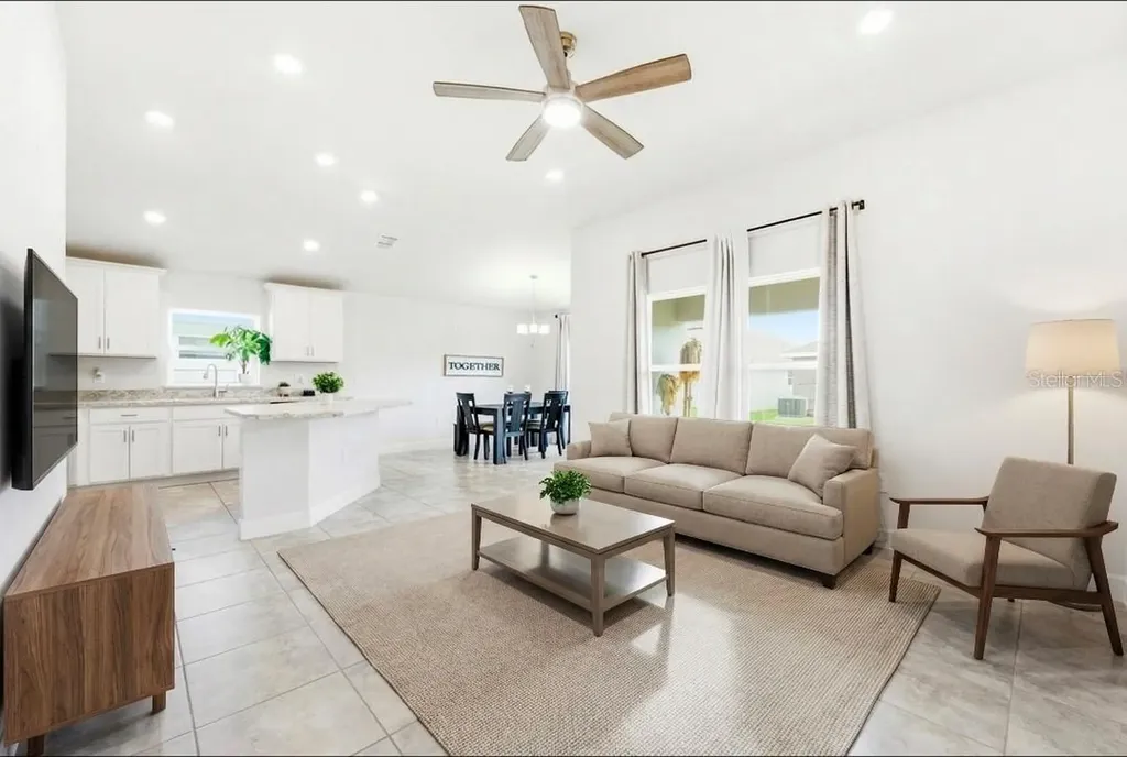 111 Krenson Bay Loop Winter Haven FL 33881
