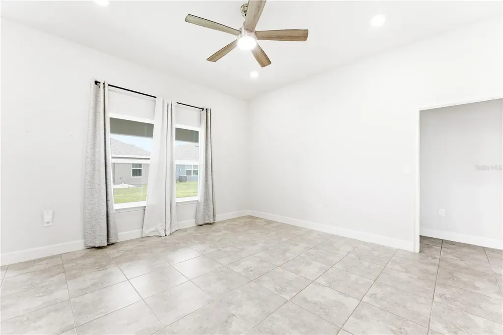 111 Krenson Bay Loop Winter Haven FL 33881
