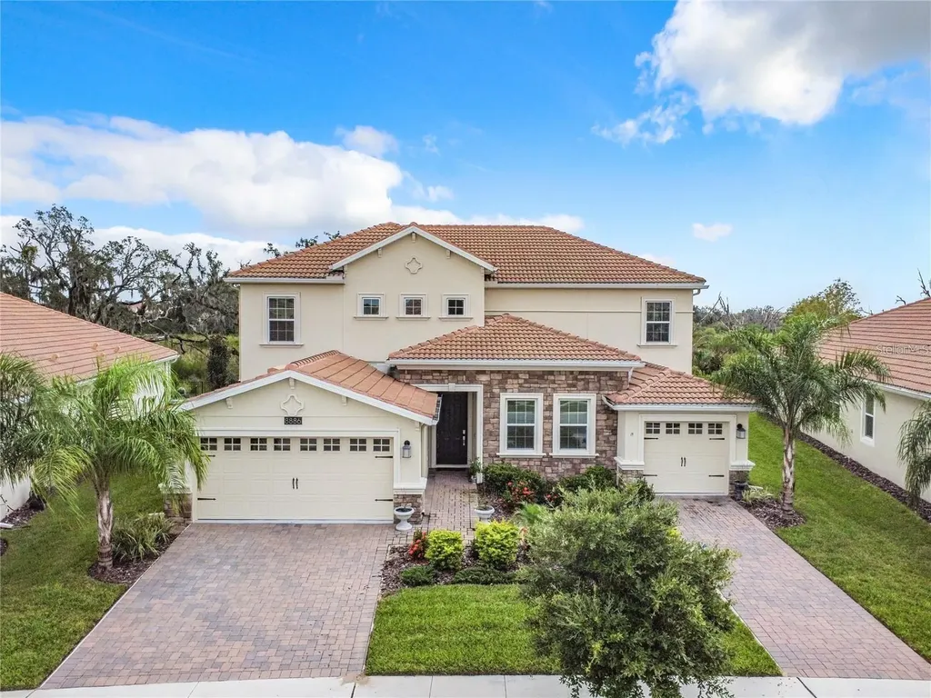 8886 Fallen Oak Drive Davenport FL 33896