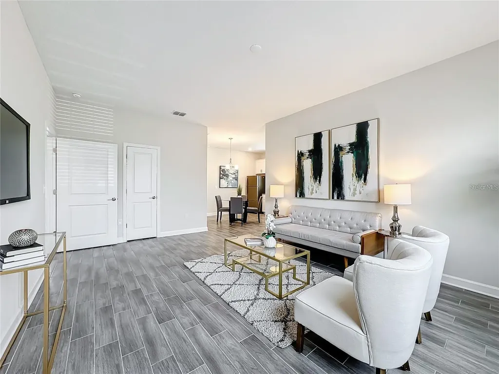 8886 Fallen Oak Drive Davenport FL 33896