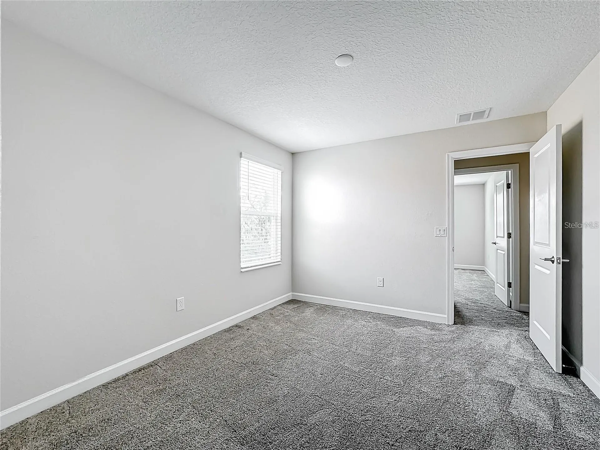 8886 Fallen Oak Drive Davenport FL 33896