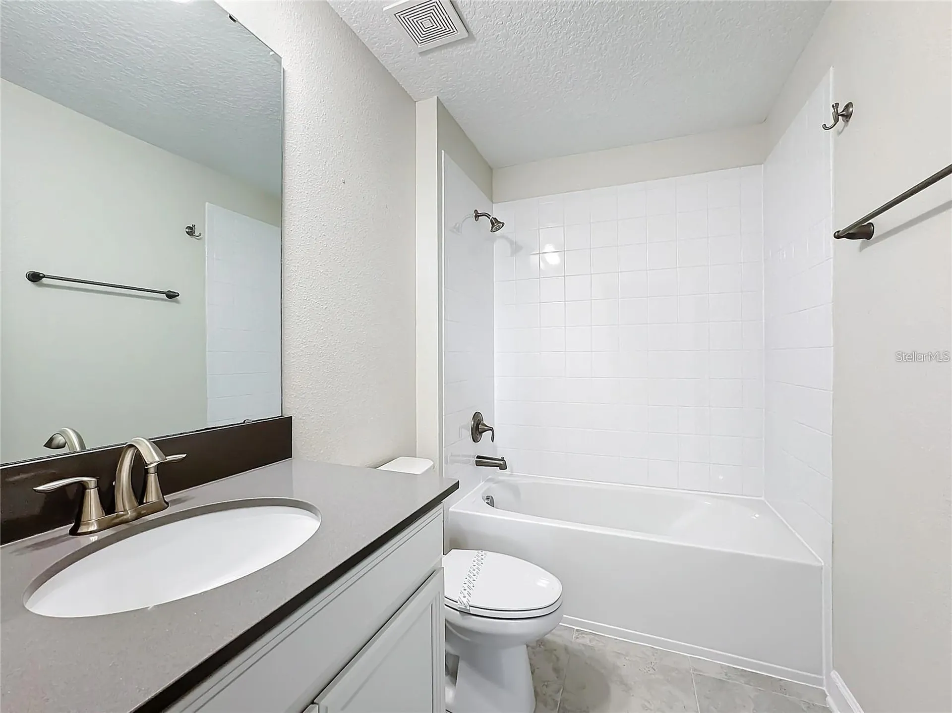 8886 Fallen Oak Drive Davenport FL 33896