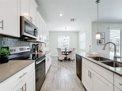 8886 Fallen Oak Drive Davenport FL 33896
