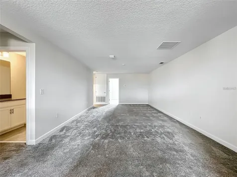 8886 Fallen Oak Drive Davenport FL 33896