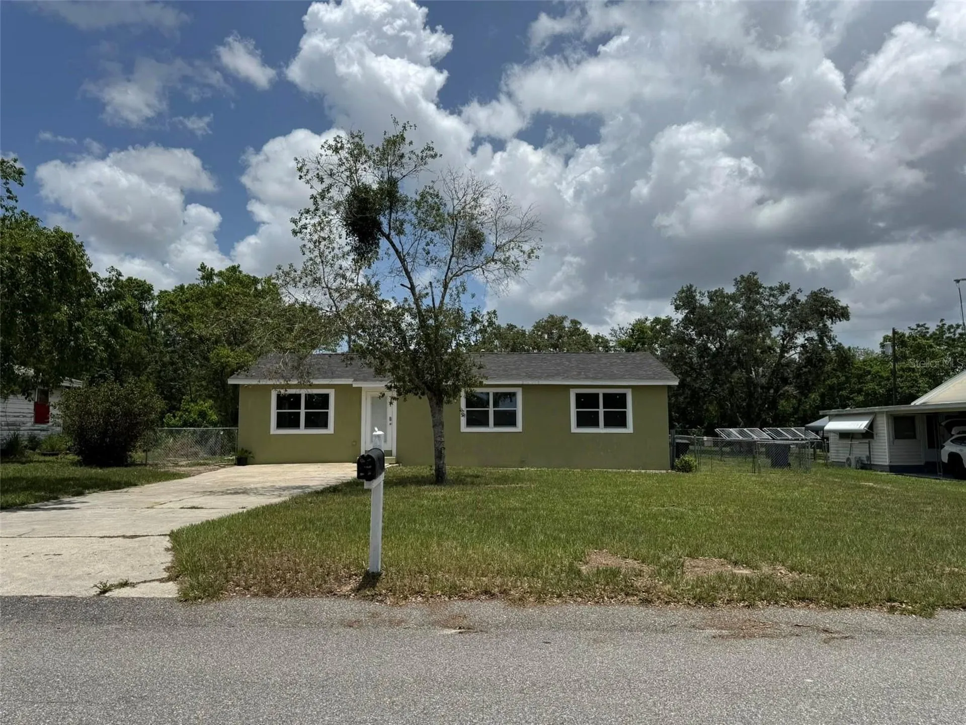 2549 Olive Avenue Lake Wales FL 33898
