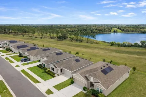946 Laurel View Way Groveland FL 34736