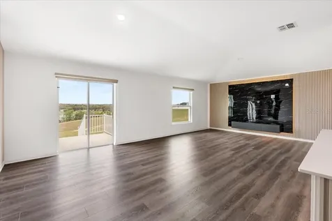 946 Laurel View Way Groveland FL 34736