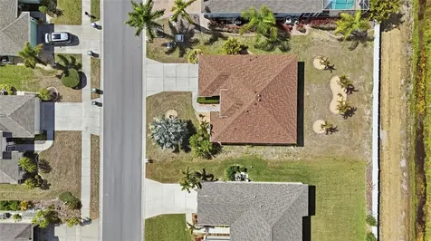 4253 Tennyson Way Venice FL 34293
