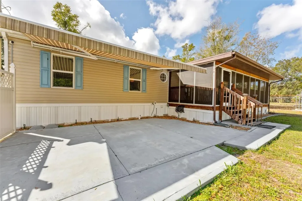 9633 Jim Street Hudson FL 34669