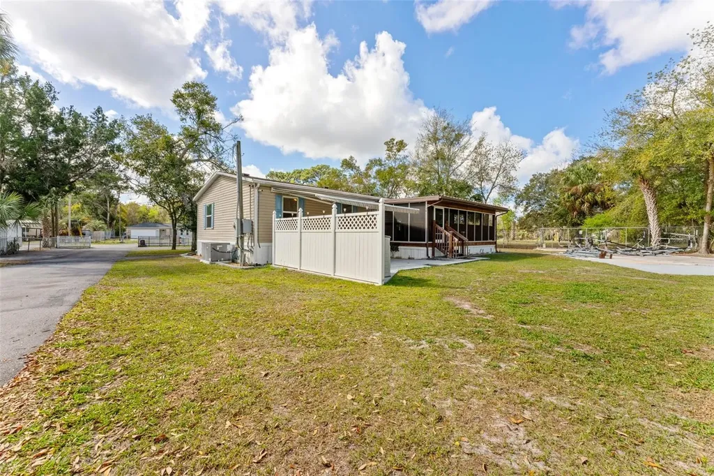 9633 Jim Street Hudson FL 34669