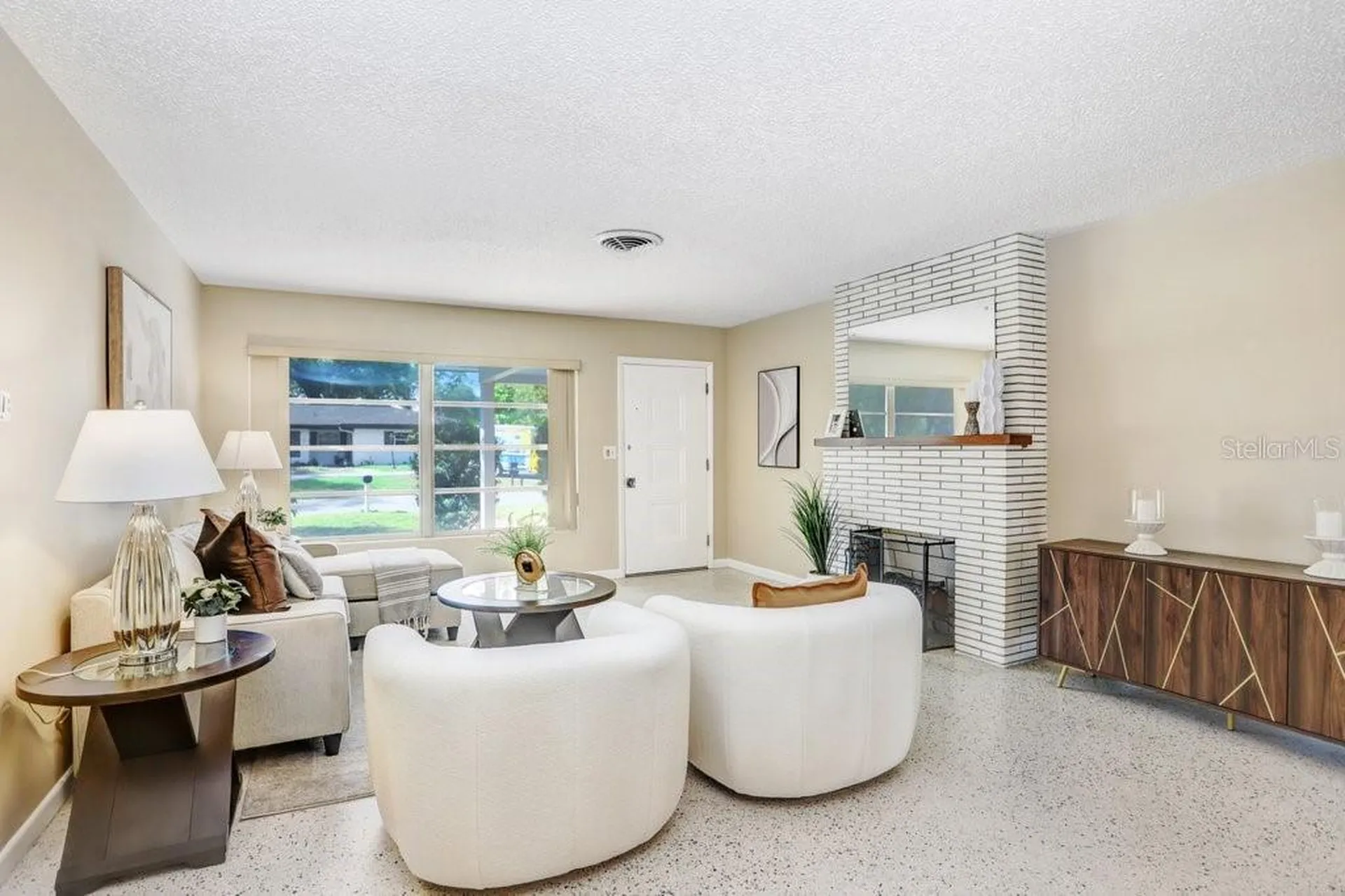 1600 Pinewood Drive Clearwater FL 33756