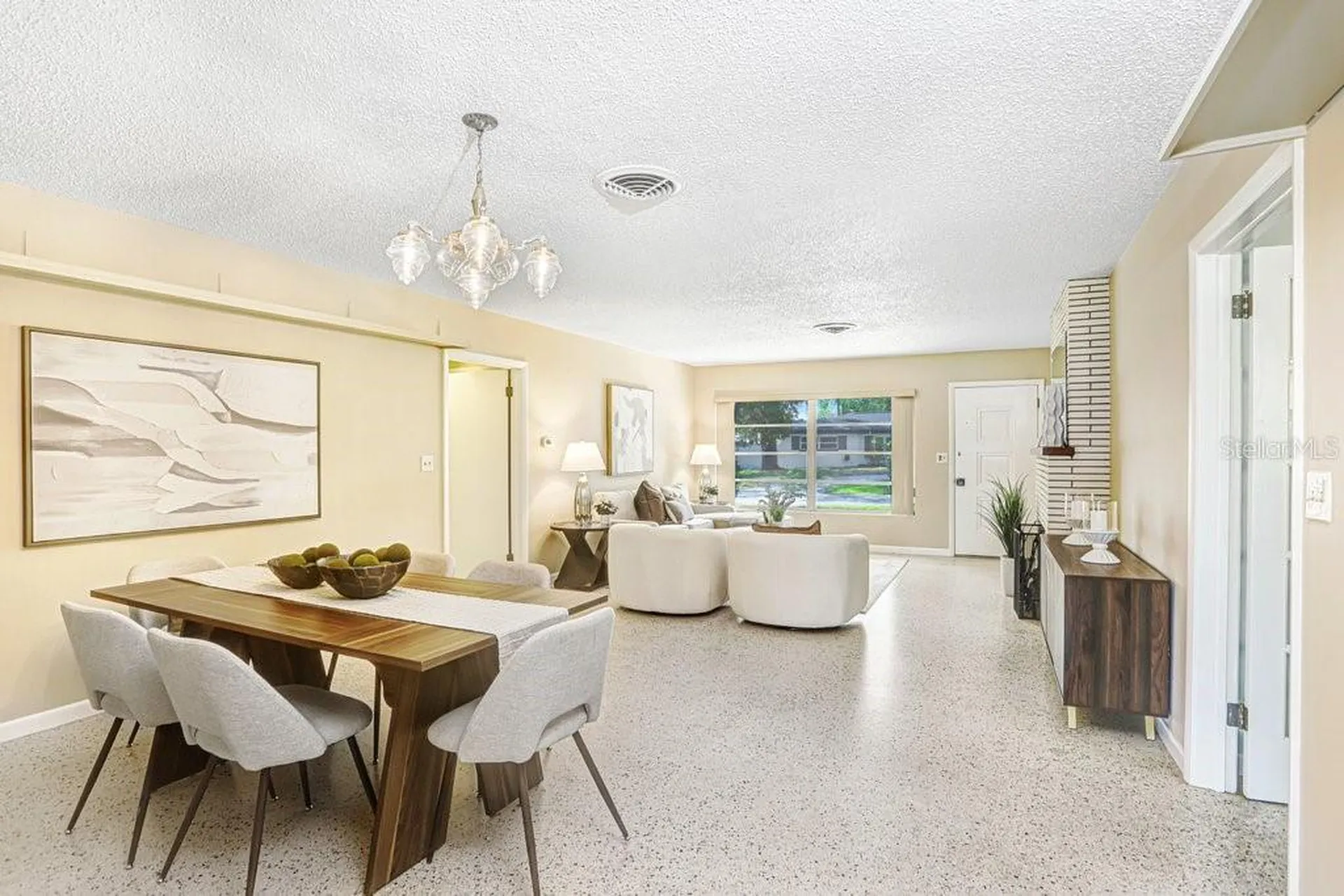 1600 Pinewood Drive Clearwater FL 33756