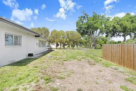 1600 Pinewood Drive Clearwater FL 33756
