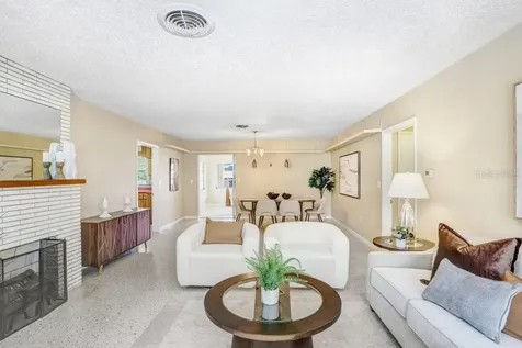 1600 Pinewood Drive Clearwater FL 33756