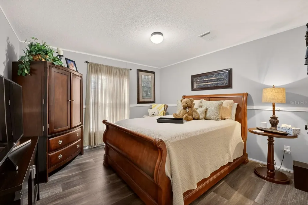 8013 Sergeant Pepper Drive Howey In The Hills FL 34737