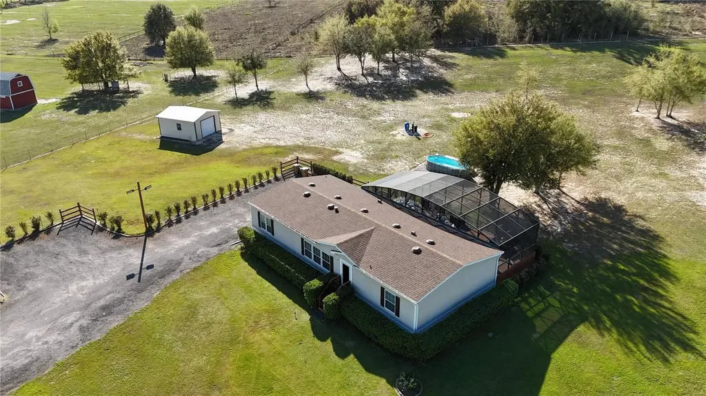 8013 Sergeant Pepper Drive Howey In The Hills FL 34737