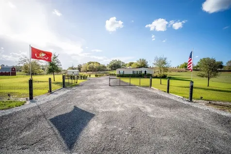 8013 Sergeant Pepper Drive Howey In The Hills FL 34737