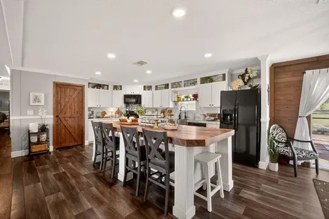 8013 Sergeant Pepper Drive Howey In The Hills FL 34737