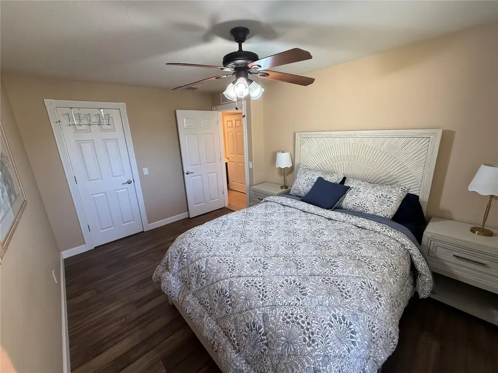 2121 Burgos Drive Sarasota FL 34238