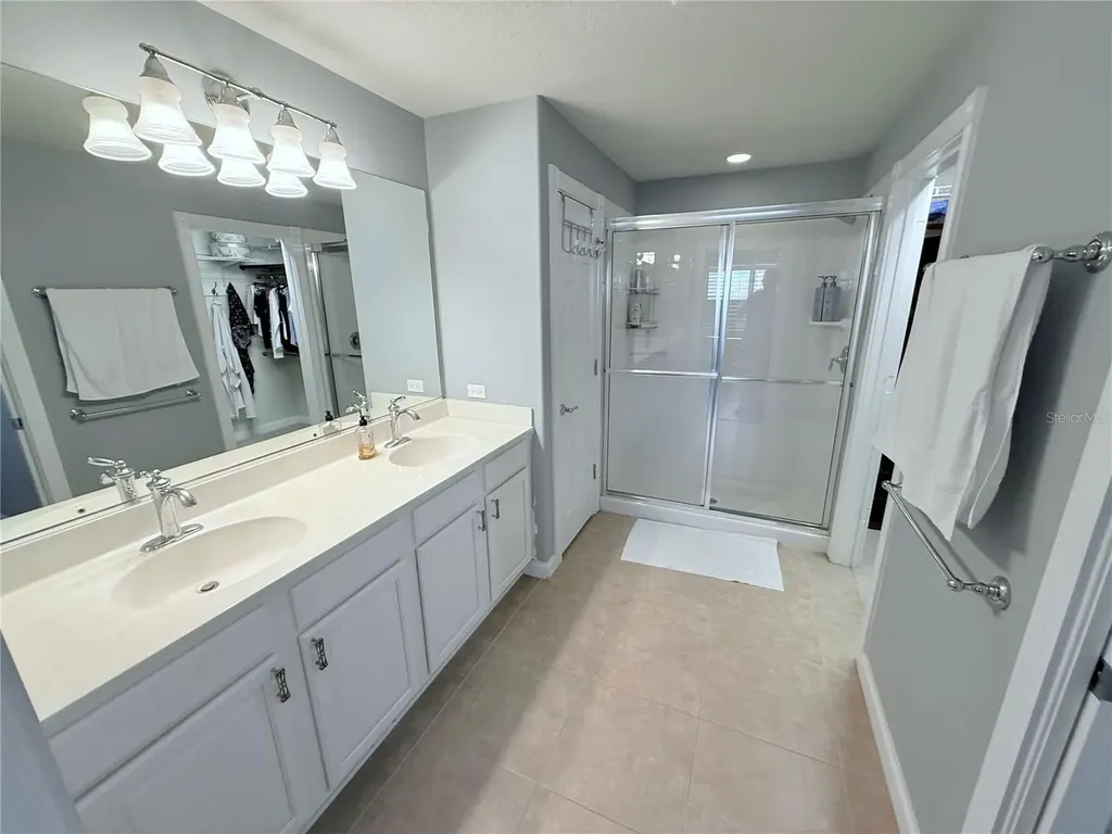 2121 Burgos Drive Sarasota FL 34238