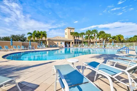 2121 Burgos Drive Sarasota FL 34238