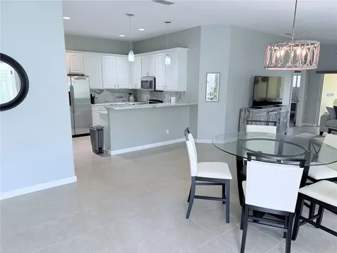 2121 Burgos Drive Sarasota FL 34238