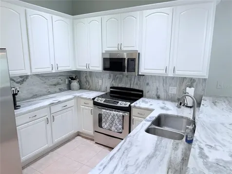 2121 Burgos Drive Sarasota FL 34238