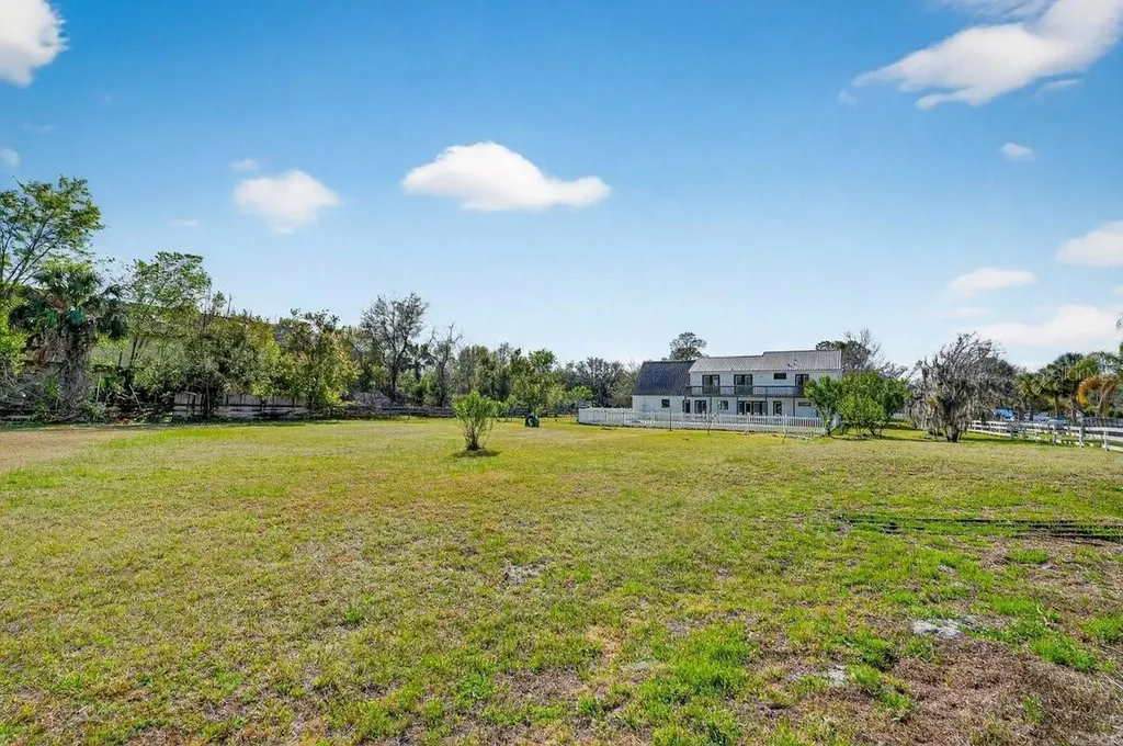 425 Country Circle Drive E Port Orange FL 32128
