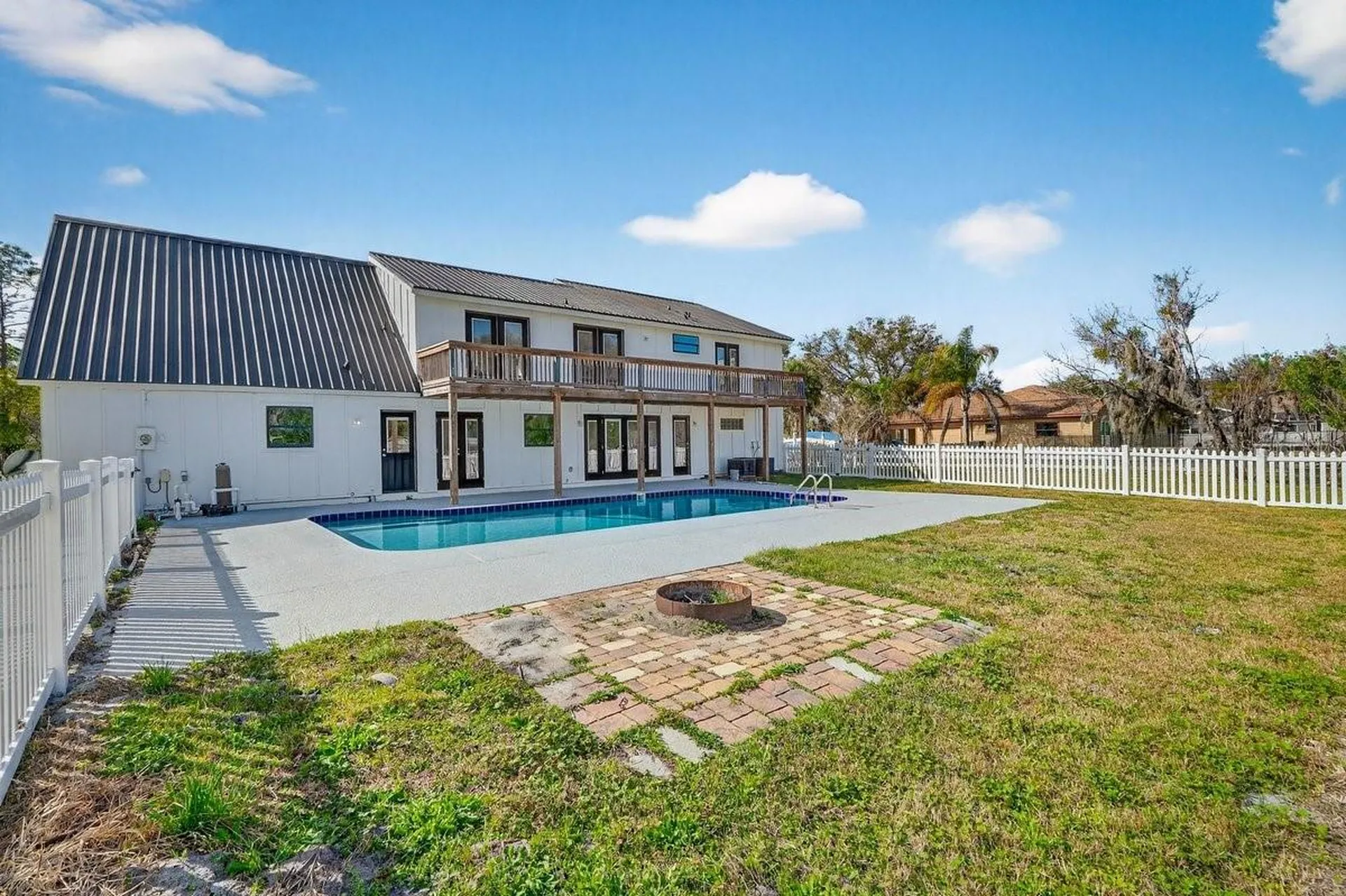 425 Country Circle Drive E Port Orange FL 32128