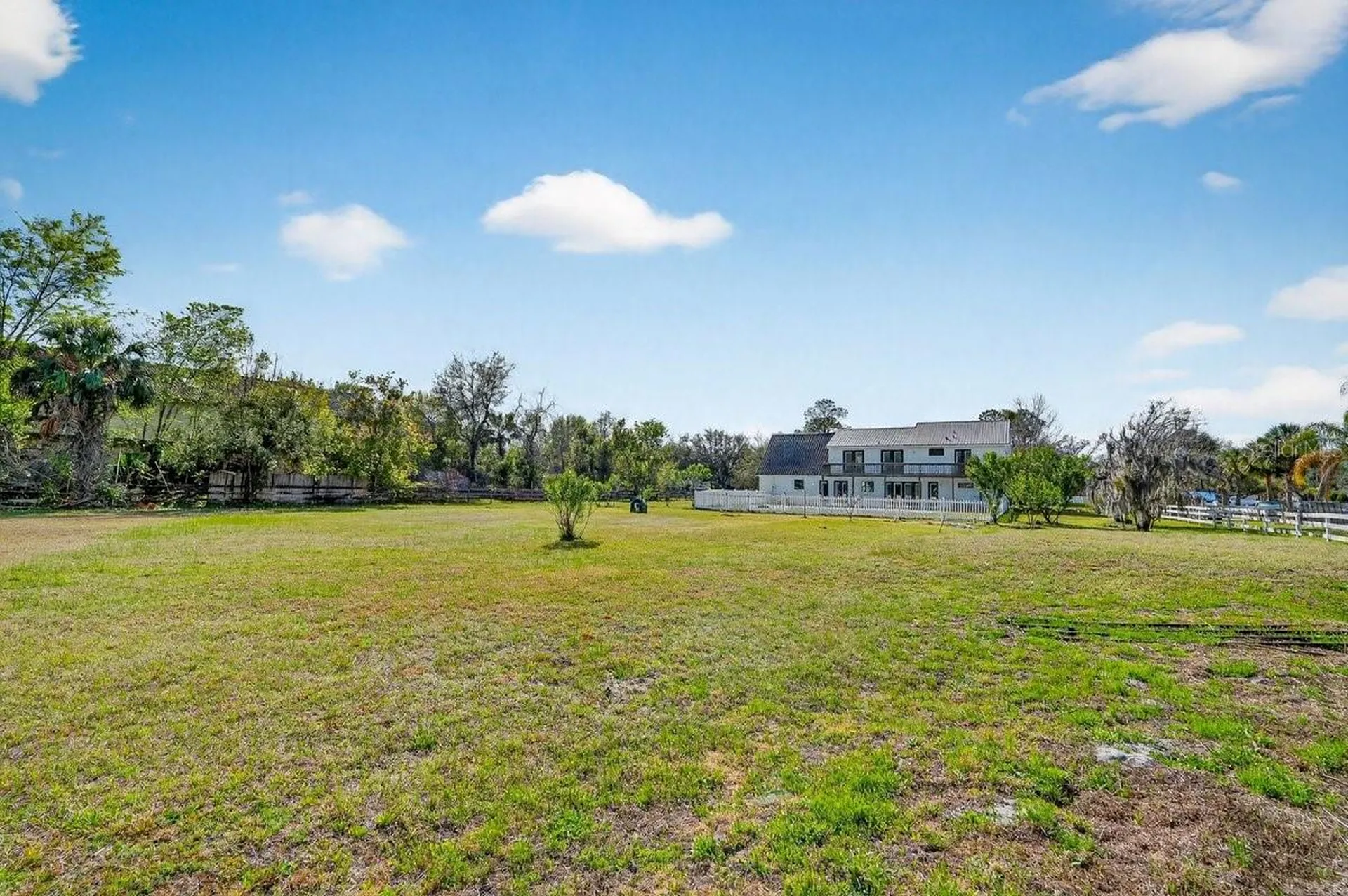 425 Country Circle Drive E Port Orange FL 32128