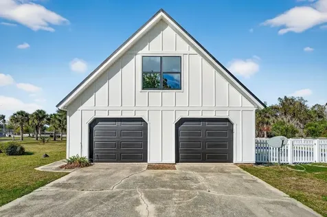 425 Country Circle Drive E Port Orange FL 32128