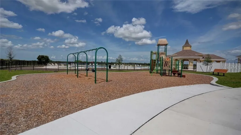 9434 Lemon Drop Loop Sun City Center FL 33573