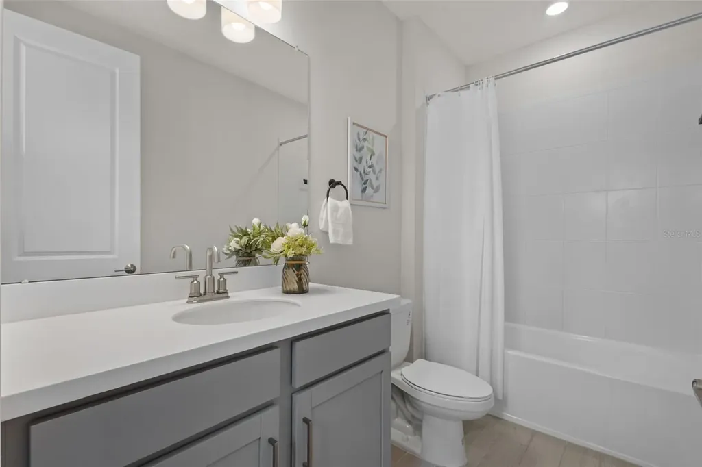 33555 Mainstay Lane Wesley Chapel FL 33543