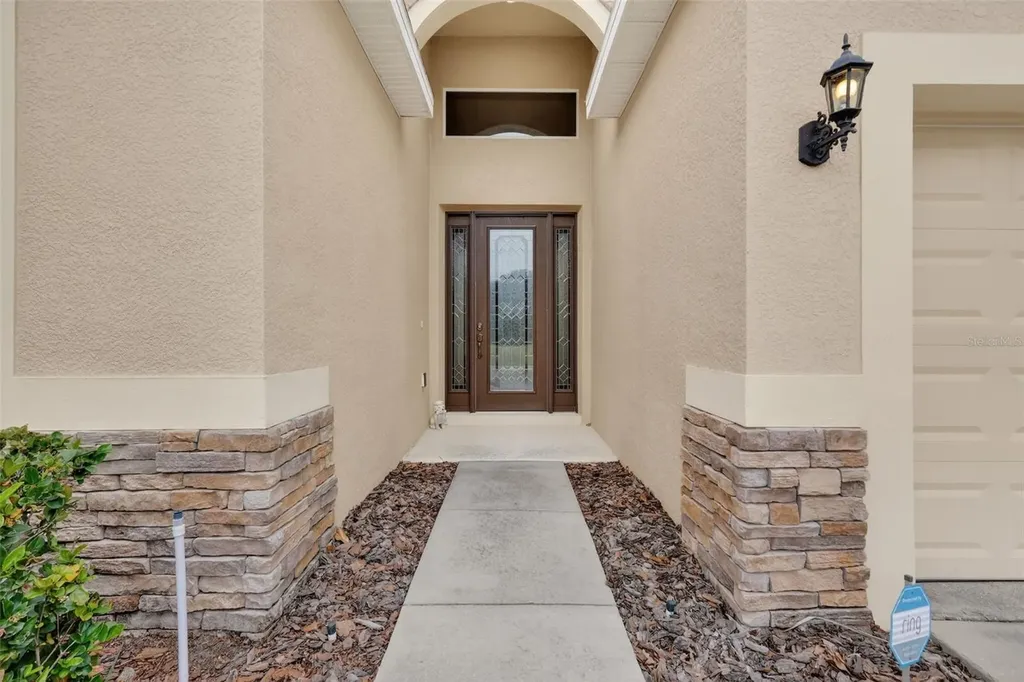 8321 Bridgeport Bay Circle Mount Dora FL 32757