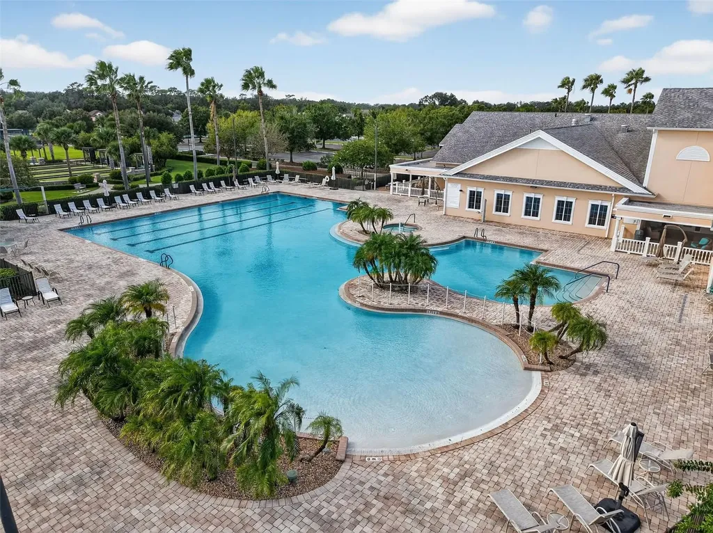 8321 Bridgeport Bay Circle Mount Dora FL 32757